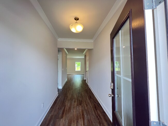 Building Photo - 41 Auburn Depot Dr