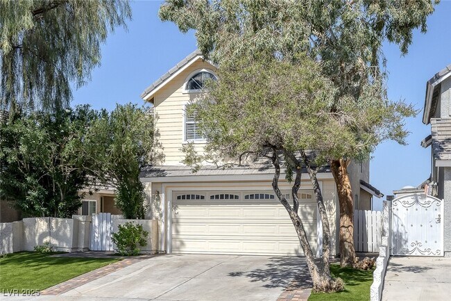 Building Photo - 1701 Duarte Dr