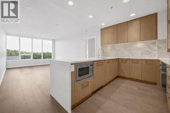 Building Photo - 3533 Ross Drive