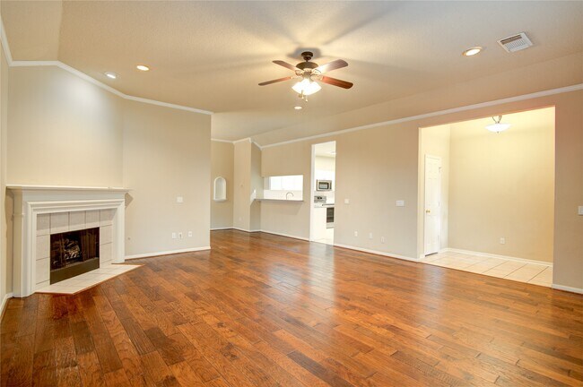 Foto del edificio - 18422 Auburn Woods Dr