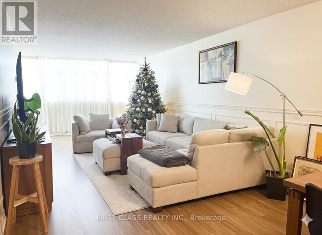 Photo du bâtiment - 3131 Bridletowne Cir