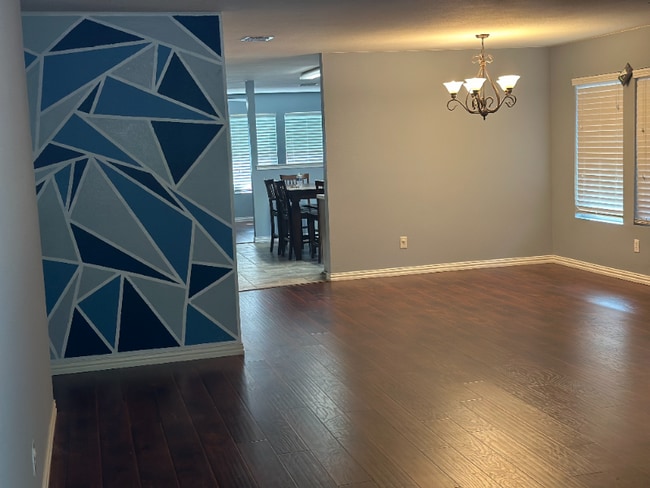 Building Photo - 8124 Stowe Springs Ln