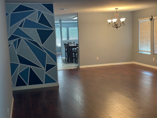 Foto del edificio - 8124 Stowe Springs Ln