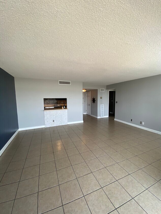 410 W 7th St Unit 722, Tulsa, OK 74119 Condo for Rent in Tulsa, OK