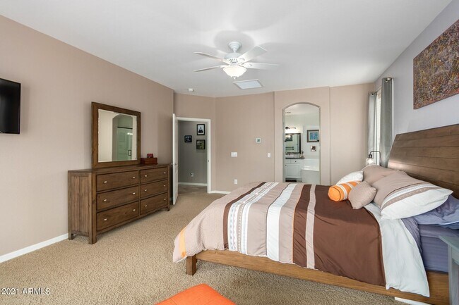 Foto del edificio - 28306 N 66th Ave