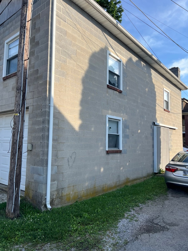 Building Photo - 536 S Franklin St
