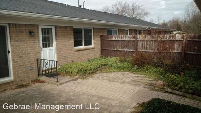 Building Photo - 1144 Normandy Terrace Dr