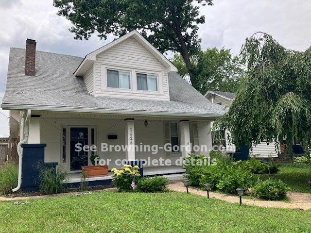Primary Photo - Tastefully renovated bungalow located in E...