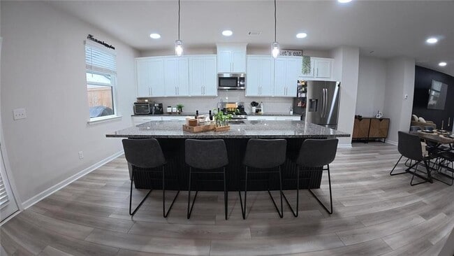 Building Photo - 320 Cornett Wy