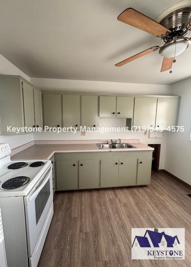 Building Photo - Updated Northside House 3 Bedroom/1 Bath $1200/$1200