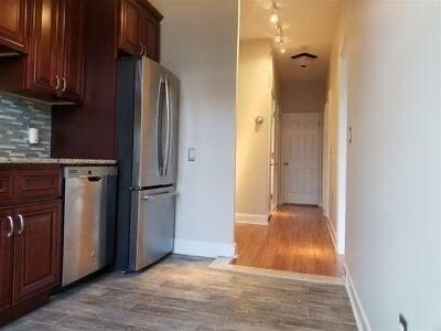 Foto del edificio - 220 JANE St