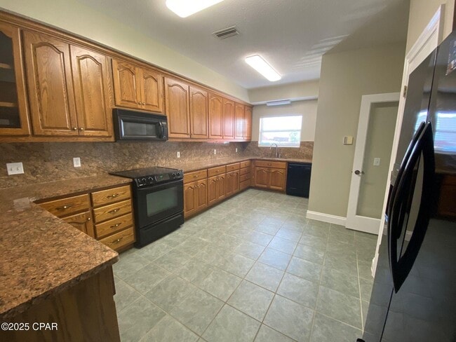 Building Photo - 2011 Tupelo Ct