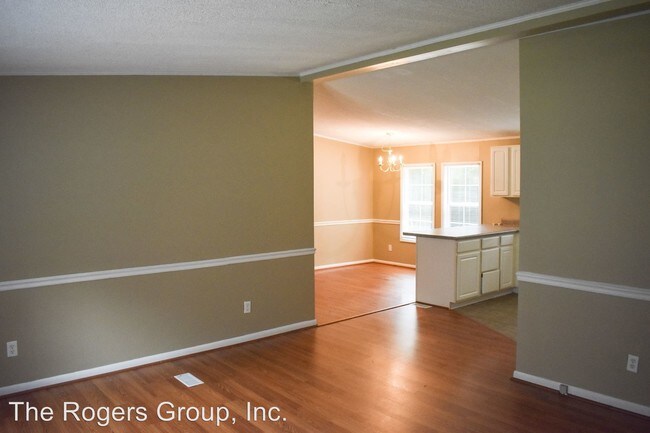 Foto del edificio - 3 br, 2 bath House - 460 Lilly Lane