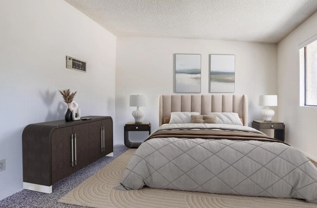 Foto del edificio - 10278 Black Mountain Rd