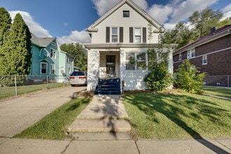 Building Photo - 523 Grand Ave