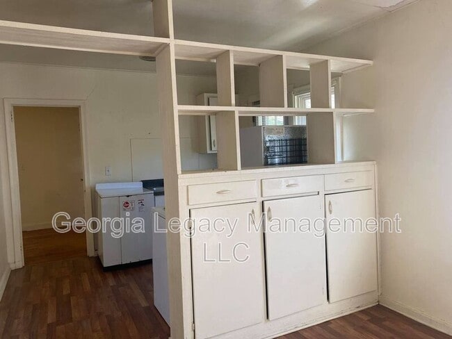 Building Photo - 21 Andrews Ct