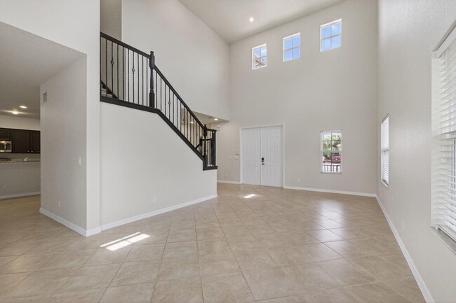 Building Photo - 136 Behring Way