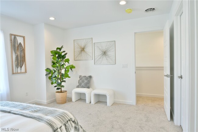 Foto del edificio - 6412 South Ave