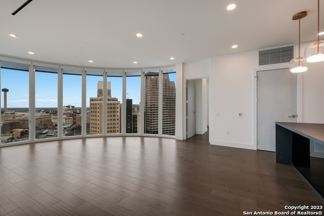 Building Photo - 123 Lexington Ave