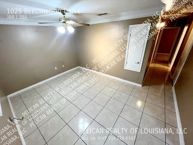 Foto del edificio - 1025 Beechwood Dr