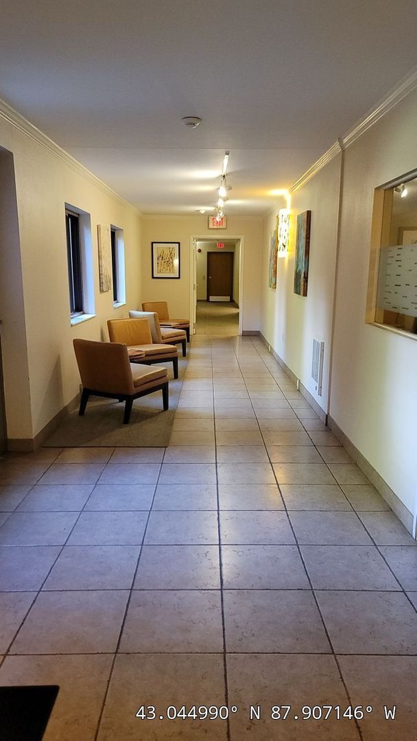 Foto del edificio - Condo Rental Near MSOE