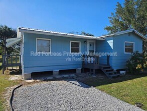 Building Photo - 3005 Beatrice Pl