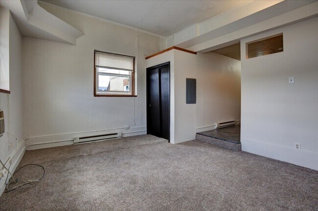 Foto del edificio - Cozy Studio Apartment - Menomonie, WI