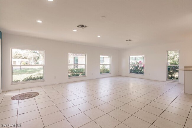 Building Photo - 217 Yorkshire Ct