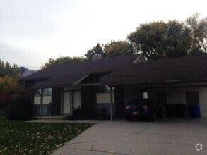 Building Photo - 1756 N 425 E