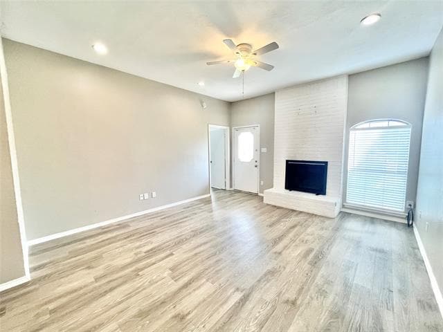 Building Photo - 2403 Kingsford Ct