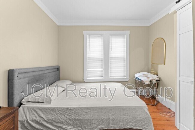 Foto del edificio - 38-40 HURD STREET