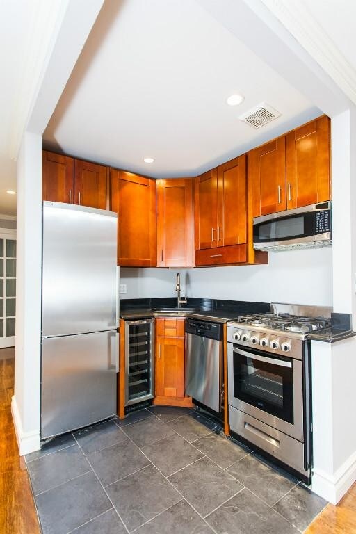 Foto del edificio - 1373 1st Ave