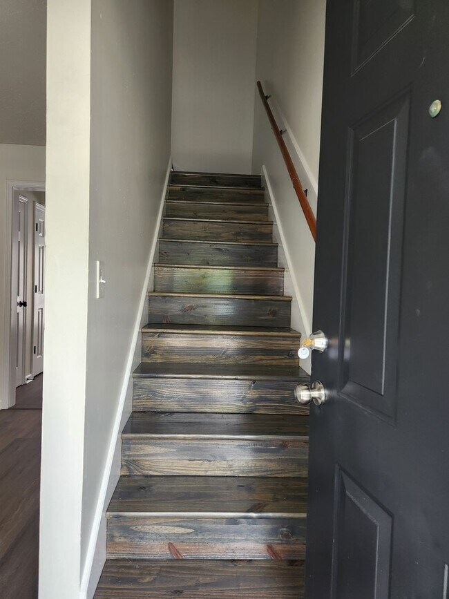 Foto del edificio - 106 Quail Ridge Cir