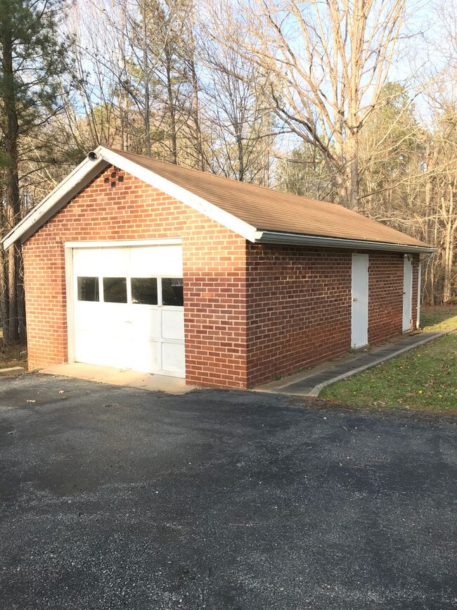 Foto del edificio - Large Lawrenceville Rancher