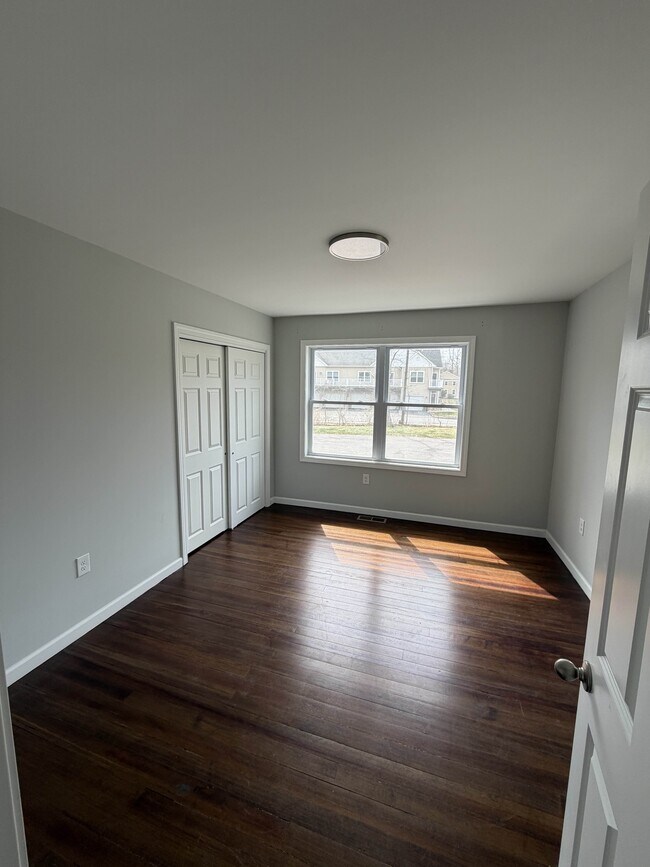 Foto del edificio - 309 Main St