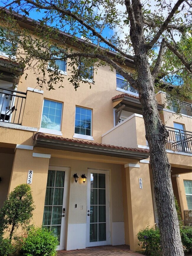 Foto del edificio - 863 SW 147th Ave