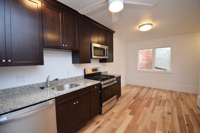 Photo - 536 N 600 W Apartment