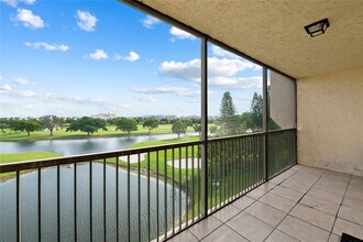 Building Photo - 3150 W Rolling Hills Cir