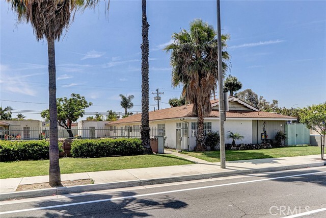 Primary Photo - 2018 E La Palma Ave