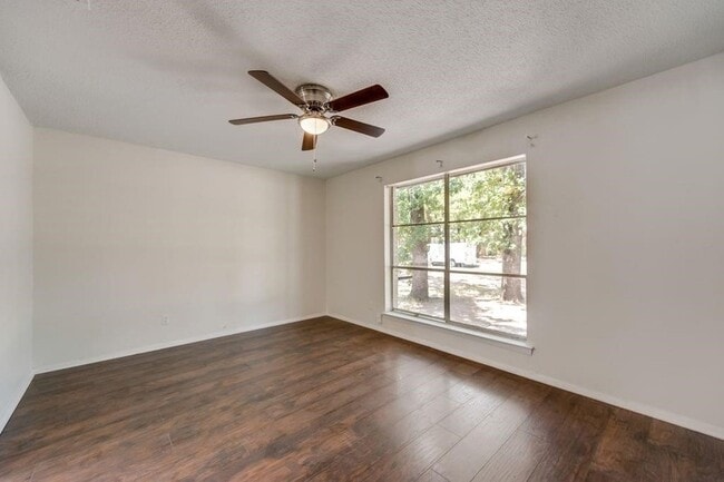 Foto del edificio - 10434 Springhaven Dr