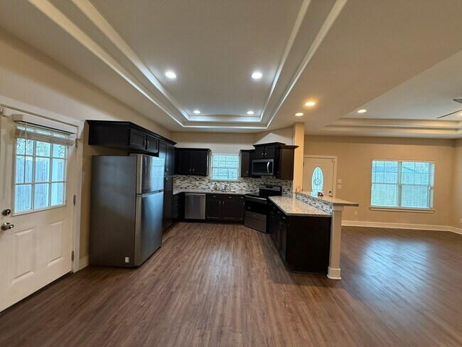 Foto del edificio - 6125 Rollins St