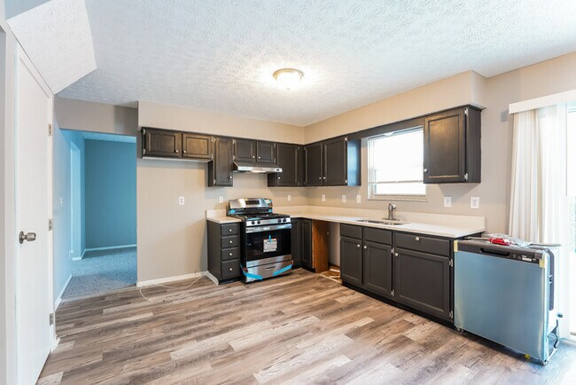 Building Photo - 3500 Inkster Dr