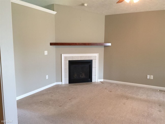 Building Photo - 3 br, 3 bath House - 1106 Wanda Way