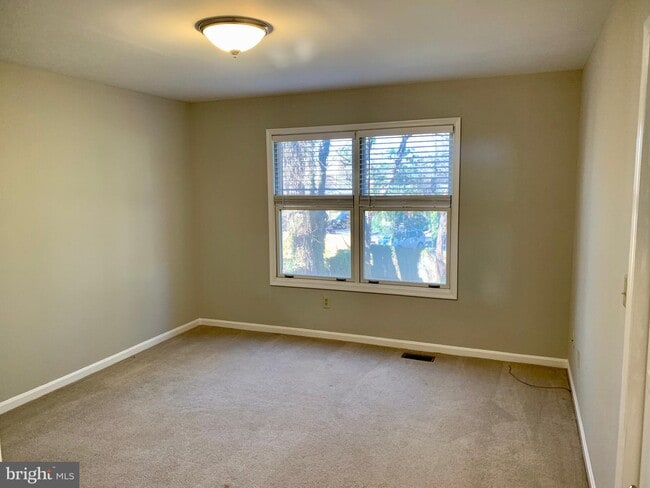 Building Photo - 624 Bay Ridge Ave