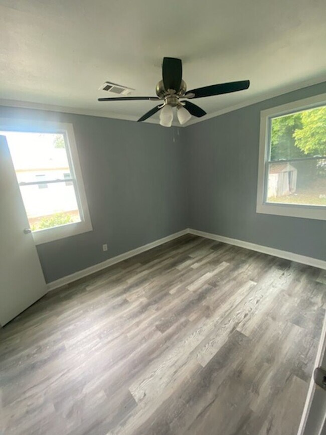 Foto del edificio - 2314 6th St