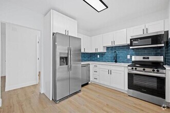 Building Photo - 1209 14th Ct S