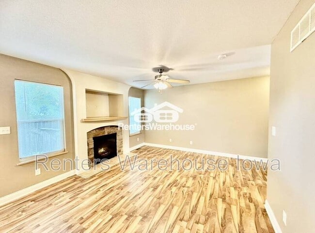 Building Photo - 2004 63rd St