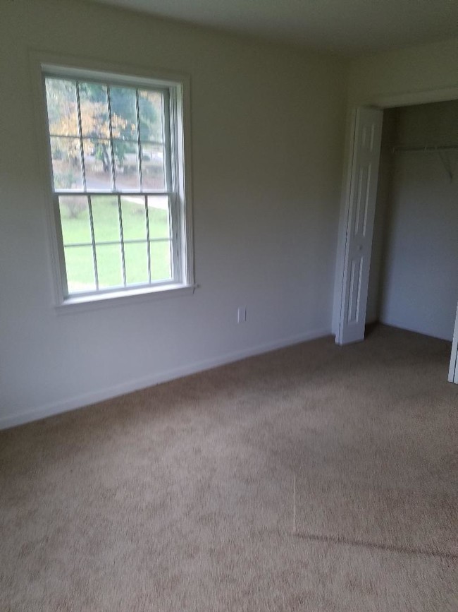 office - 12 Robinson Ave