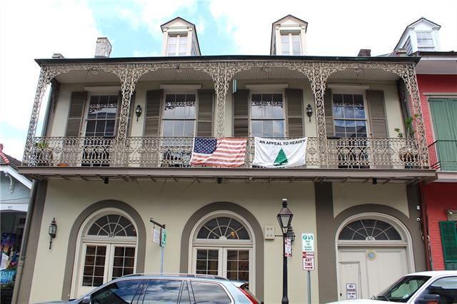 Primary Photo - 821 Royal St