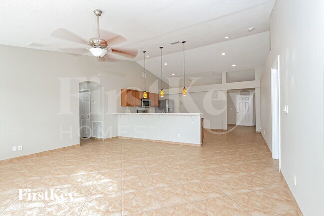 Building Photo - 1168 SW Idol Ave